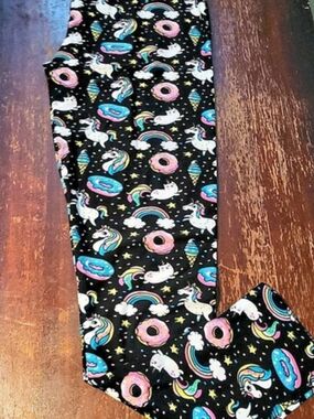 SweetLegs Printed Leggings in Black & Pink
